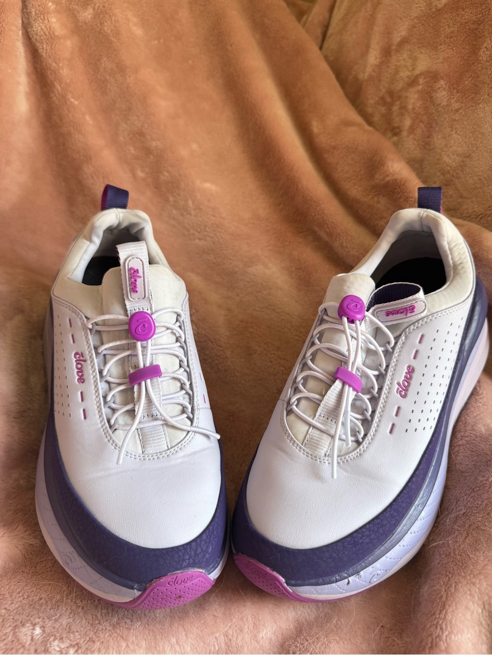 Clove Forte 2 Women’s White and Purple Platform Sneakers with Pink Accents